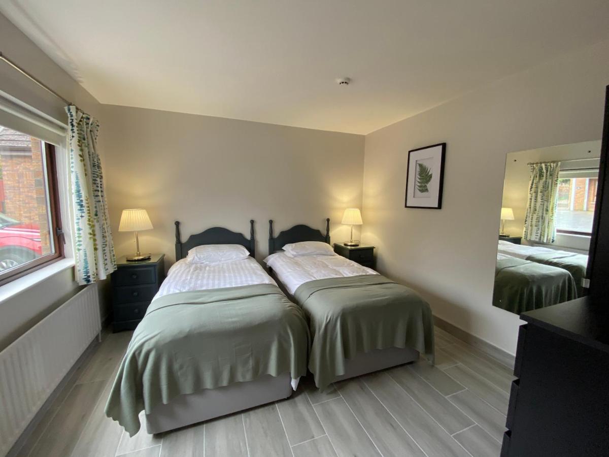 Tullybay Holiday Homes Luaran gambar