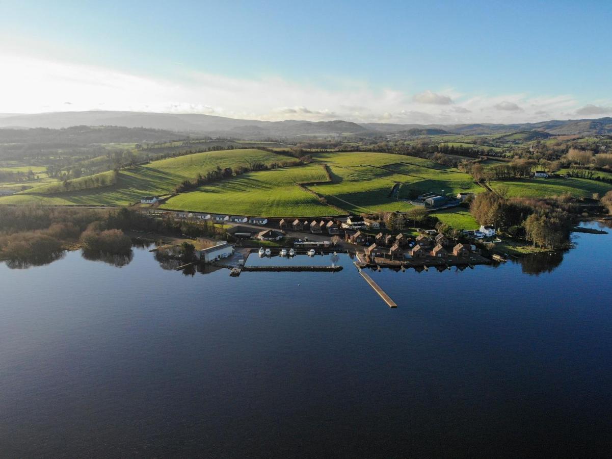 Tullybay Holiday Homes Luaran gambar